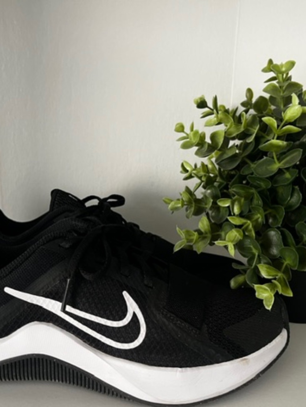 Nike Women's MC Trainer 2
